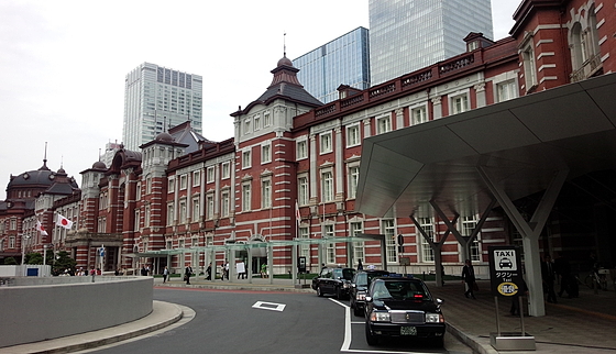 Tokyo_station_03.jpg